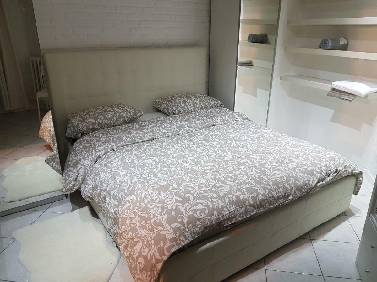Sweet Apartment Suite Castelmerlo โบโลญญา ภายนอก รูปภาพ
