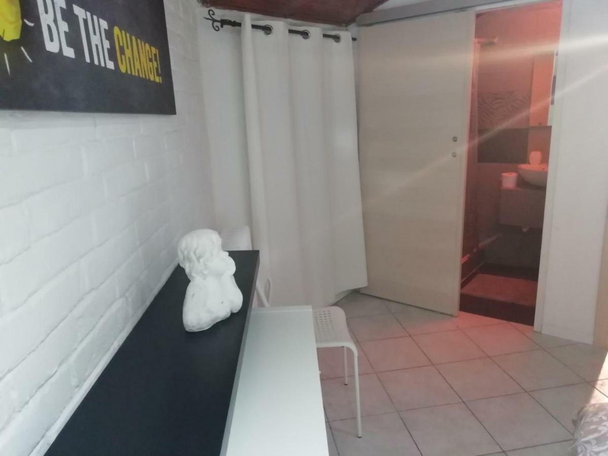 Sweet Apartment Suite Castelmerlo โบโลญญา ภายนอก รูปภาพ